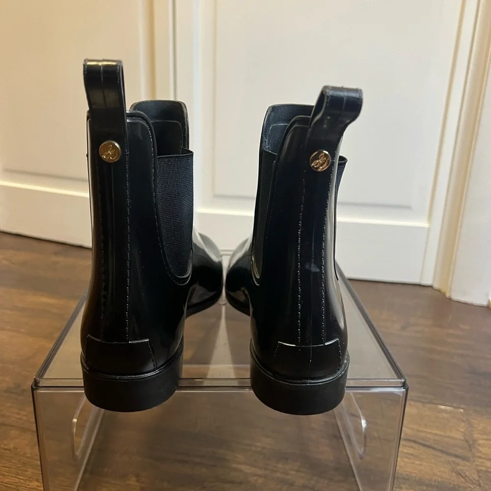Sam Edelman Women’s Tinsley Classic Rain Boot Size Women’s 8 Color Gloss Black